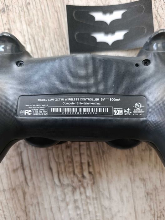 PS4  контролер / джойстик