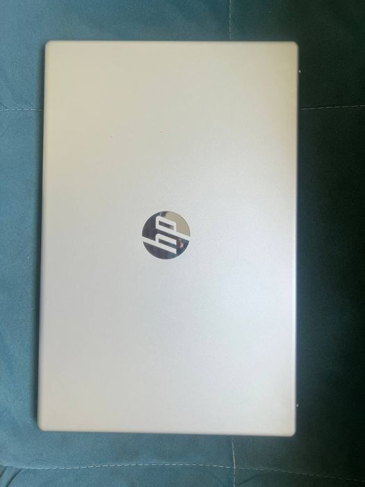 Hp 15. i5-1334U. 8gb SSD512gb 15,6