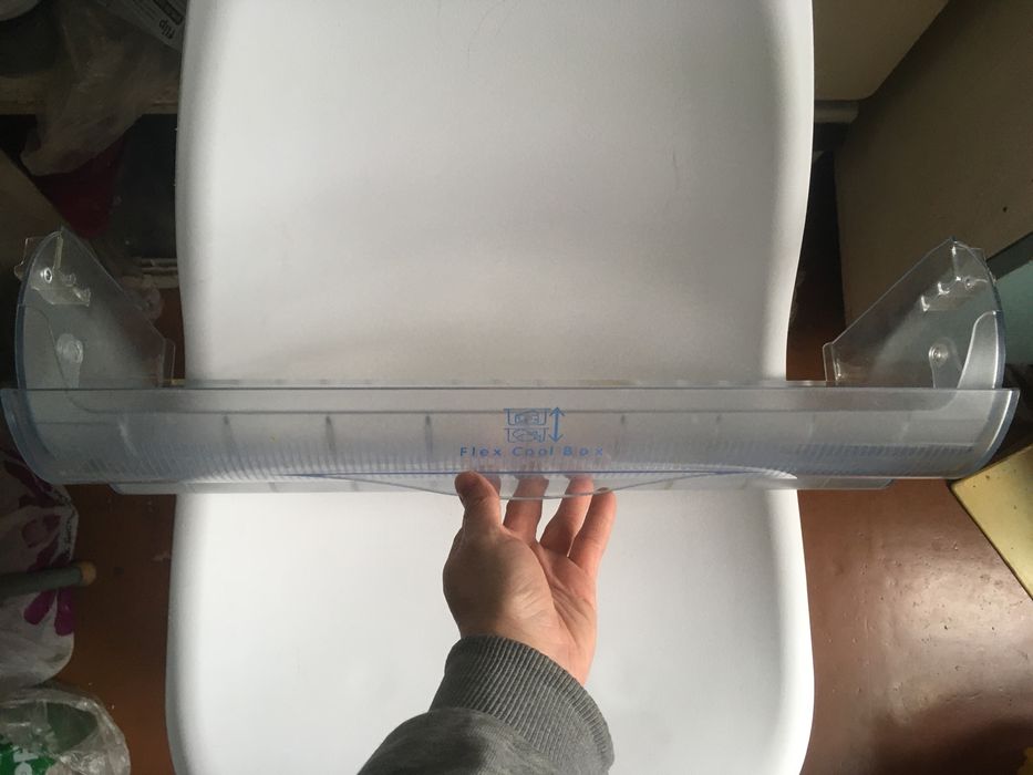 Полочки в холодильник от 500