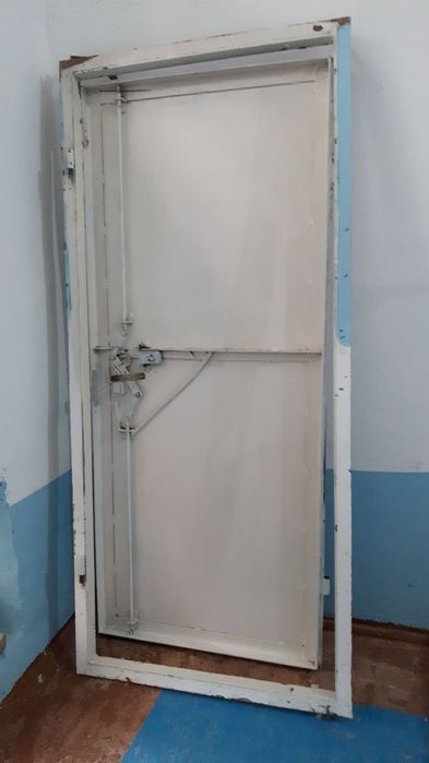 Темир эшиг сотилади