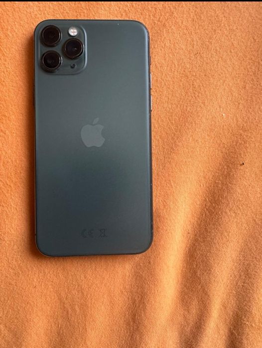 Vând iPhone 11Pro