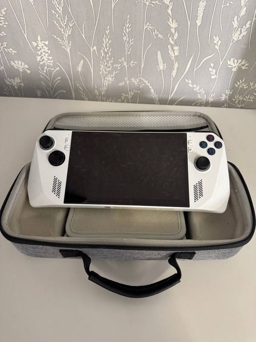 Продам Asus Rog Ally