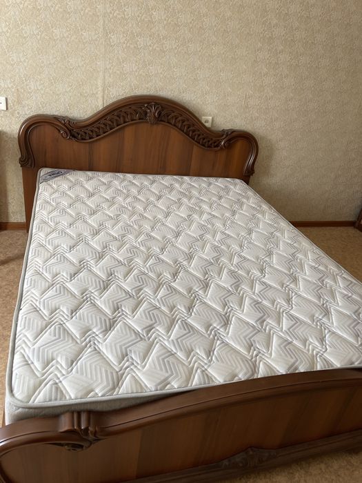 Продам Спальний гарнитур б/у 100 000 тг. Самовывоз