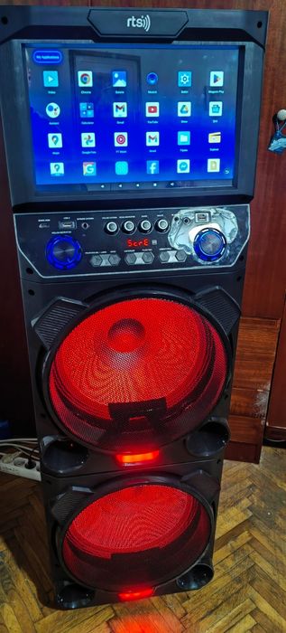 Vând boxa pret 2300 ron