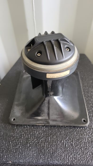 Driver + Goarna B&C DE250