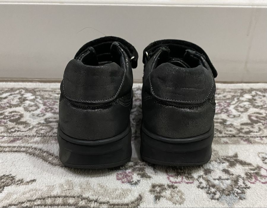 Кросовки для девочки