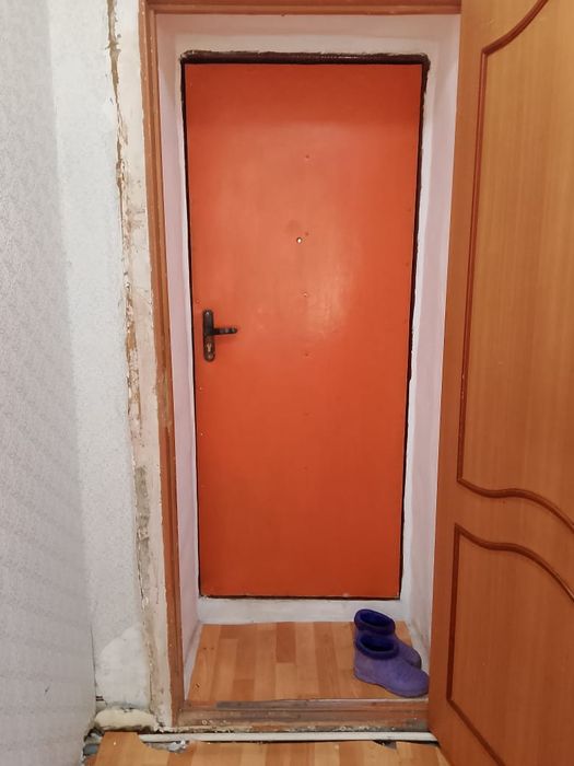 Продам дверь металлическая