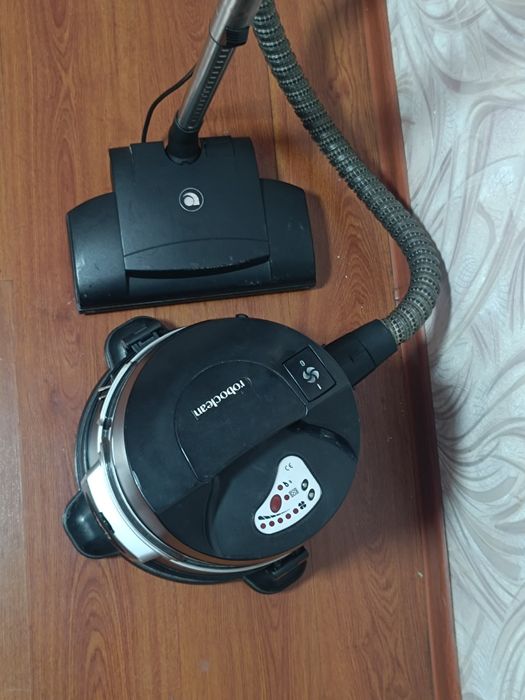 Пылесос Робоклин, Aura Roboclean. Germany.