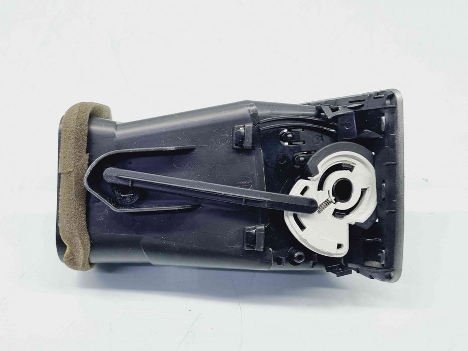 Grila aerisire dreapta Opel Astra J Coupe GTC [Fabr 2009-2015] 134204