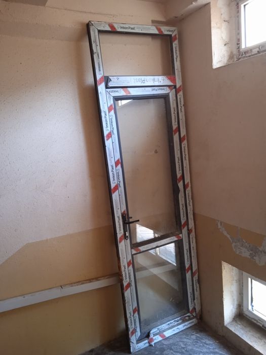 Срочно продам дверь