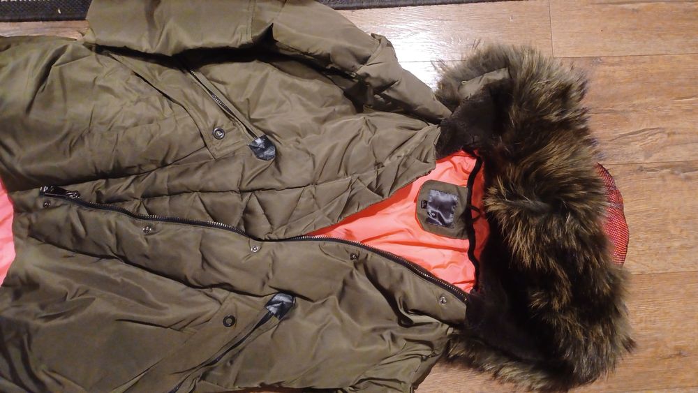 Дамско  яке  размер  L