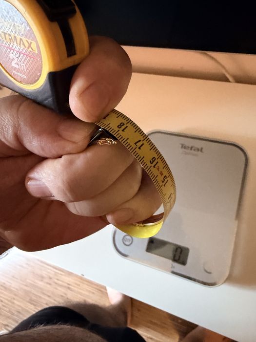 Bratara aur Cartier Love aur 14 karate 9 gr. diametru 18 cm pret 3700