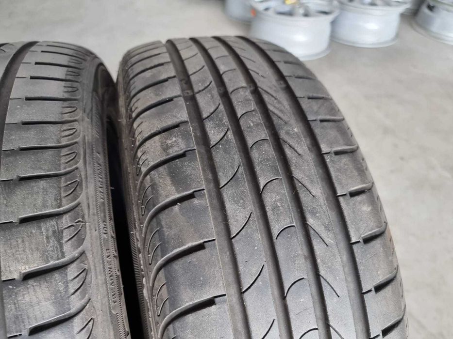 4 Anvelope VARA 195.55.15 "Nexen" ; stare foarte buna