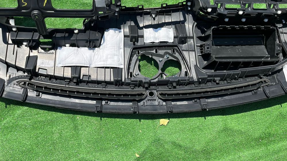 Панель торпеды Hyundai Tucson NX4