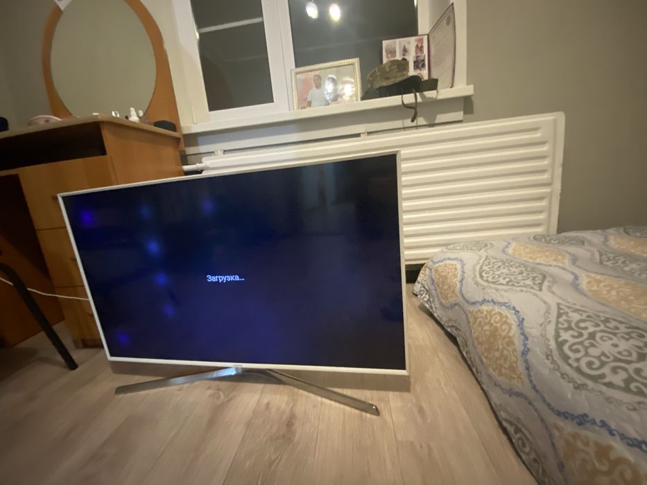 Продам телевизор