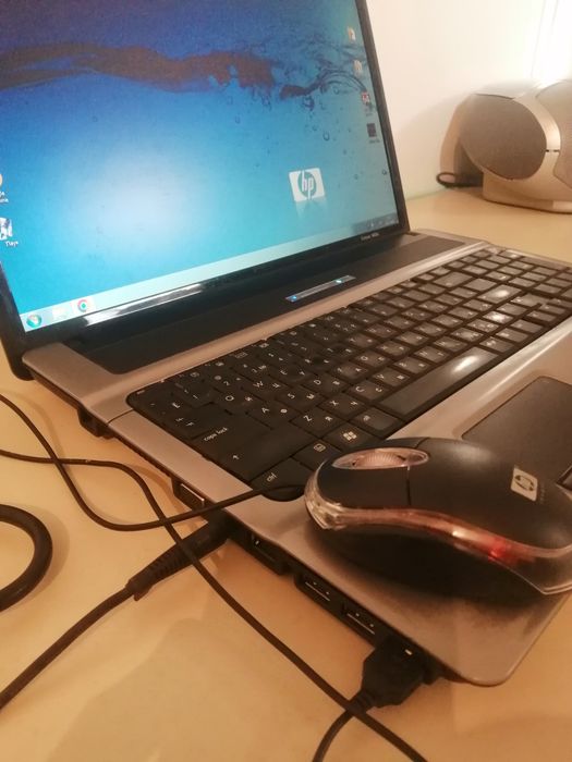 Ноутбук HP экран 17 ".