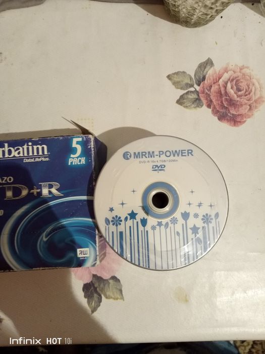 Новые чистые двд диски.