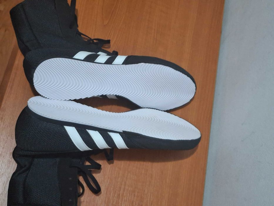 Ghete Box Adidas Box Hog 2 - Marime 45 1/3
