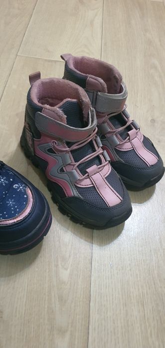 Сапоги  ботинки на девочку