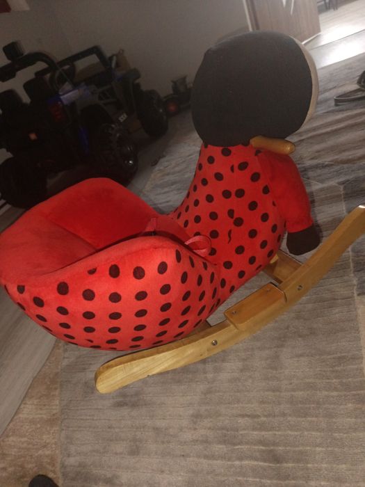 Vând balansoar bebeluși