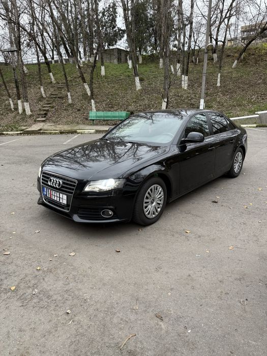 Vand Audi A4 B8 2009