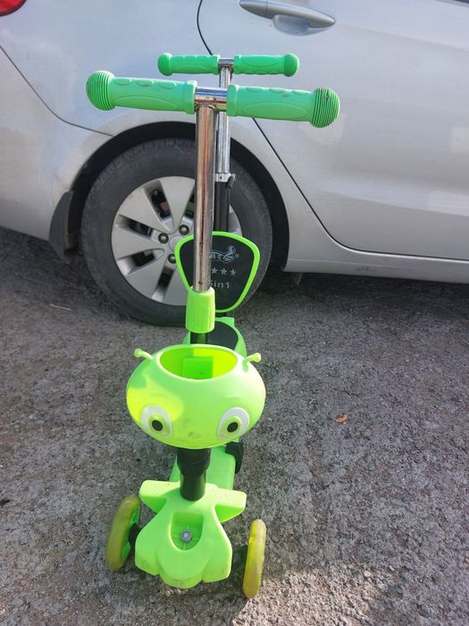 Самокат продам детский