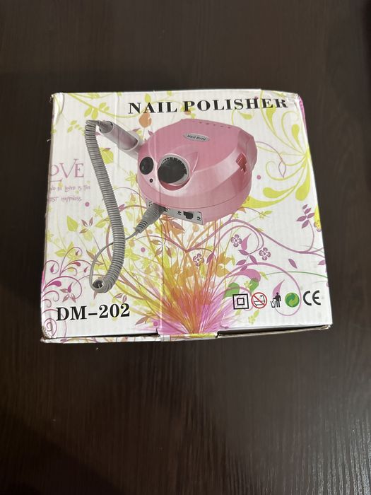 Аппарат для маникюра и педикюра с педалью