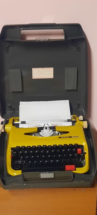 Mașină de scris Prasident super de luxe impecabilă