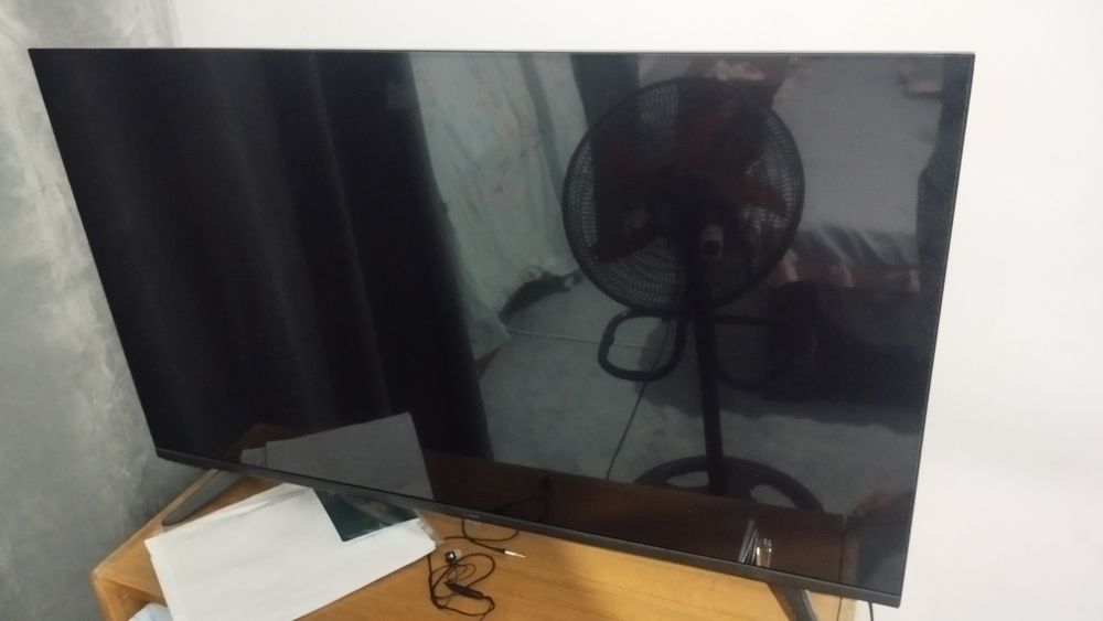 Srochna sotiladi Ssmart televizor 42tali