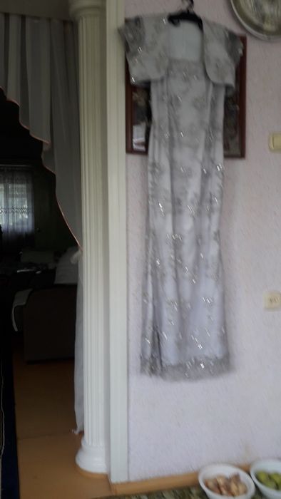 Продаю вечернее платье