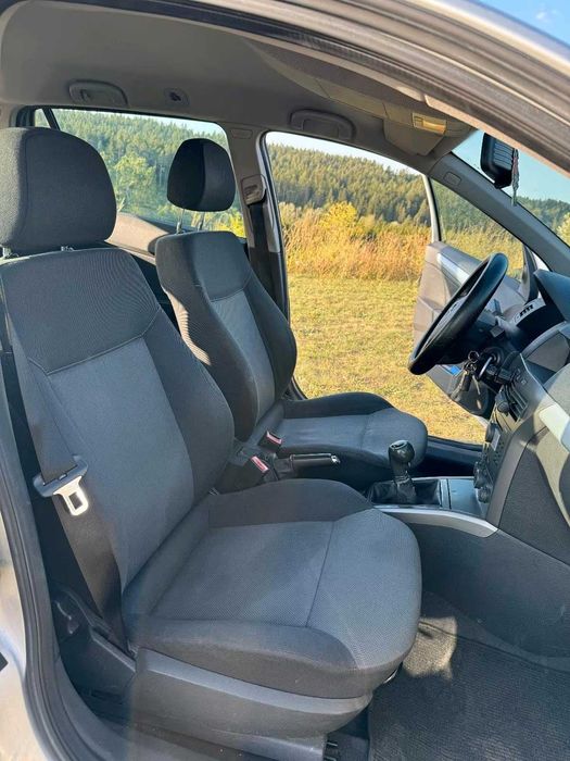 Ansamblu Stergatoare cu Motoras | Opel Astra H | Combi / GTC / TwinTop / Limuzina | Piese Parbriz Stergator Motor Maneta Luneta Geam Tija Bloc Lumini