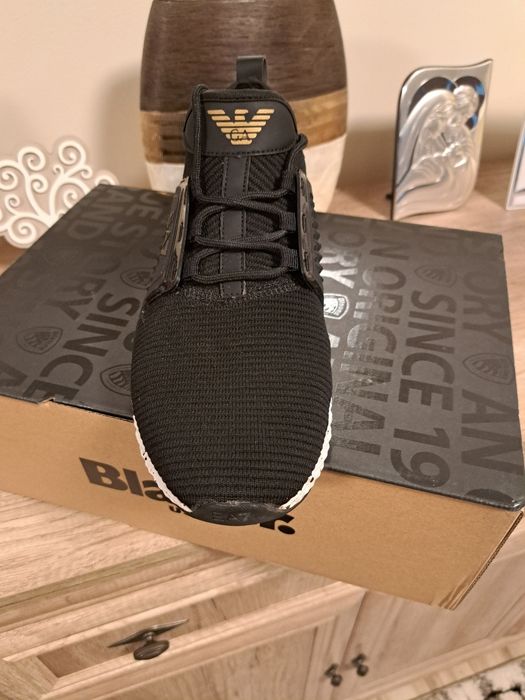 Vând sneaker emporio armani originali