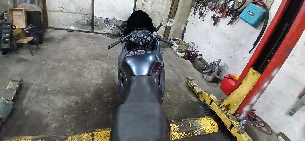 Сузуки катана gsx750f