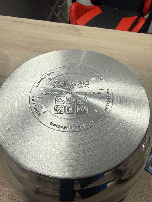 Комплект тенджери Swissgold Alana – 3 броя с капак от неръждаема стомана с 5-слойно капсулно дъно