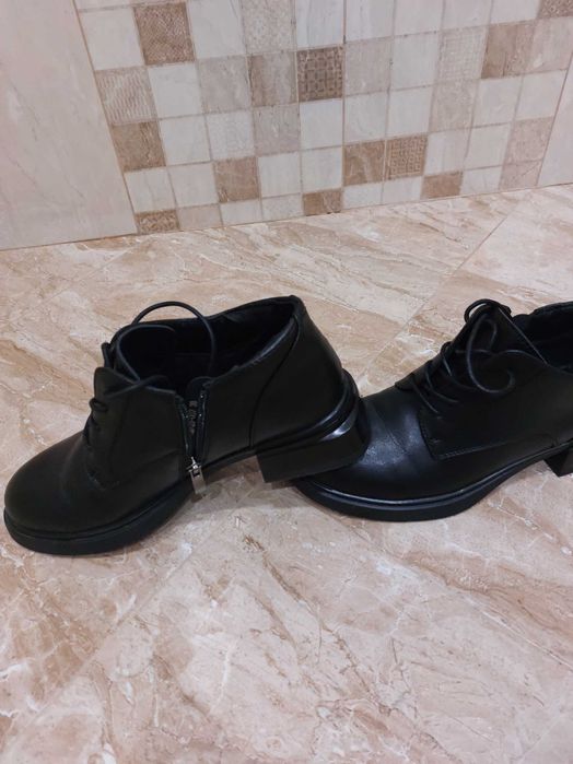 Боти от естествена кожа