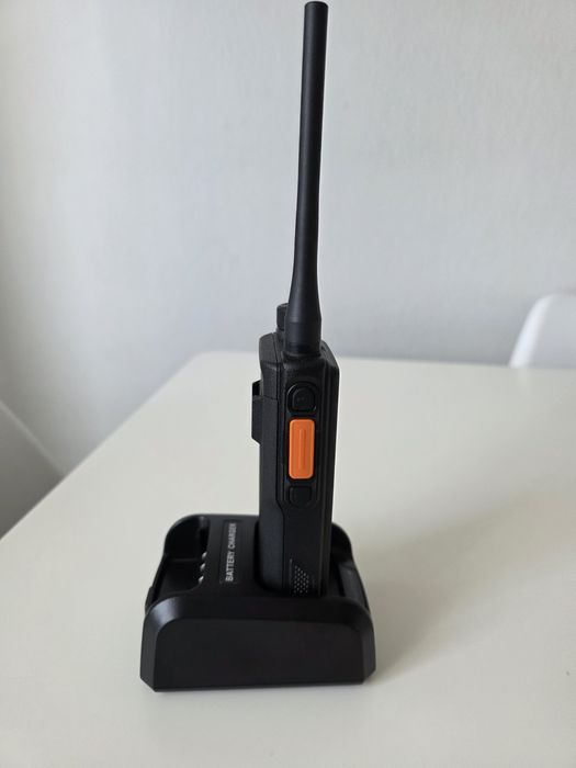 ABBREE AR-880 stație radio digitală DMR de mare putere (10W), dual-band (VHF/UHF)