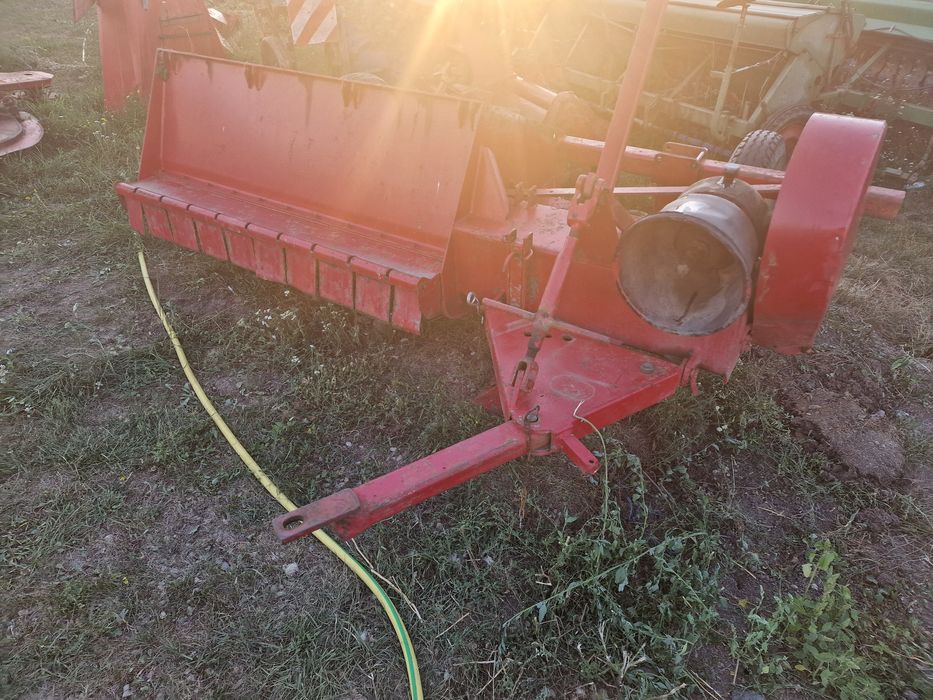 Vand tocatoare de resturi vegetale Taarup de 1.50