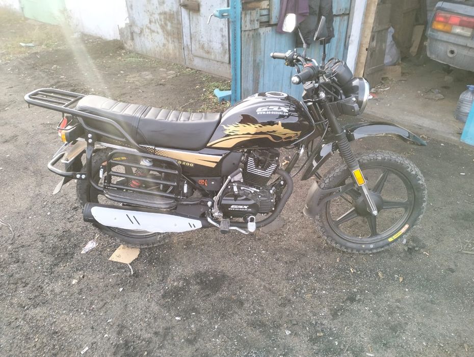 Мотоцикл продаётся срочно.