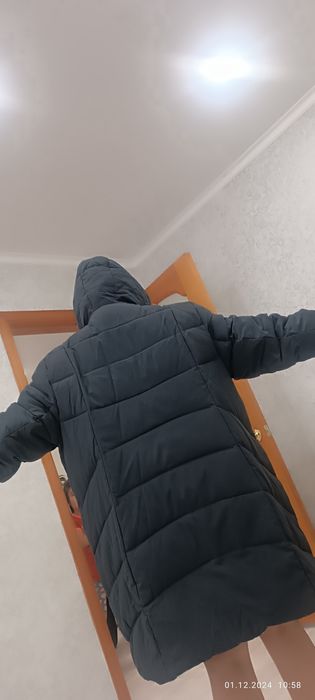 Продам зимнюю куртку