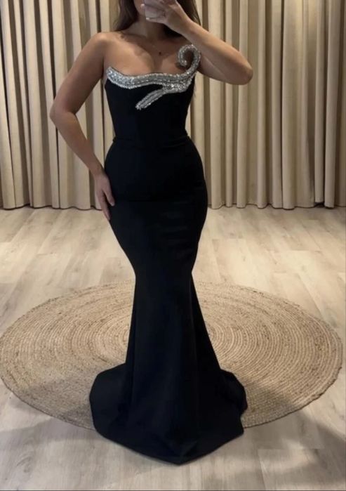 Официална черна рокля “Dizi”