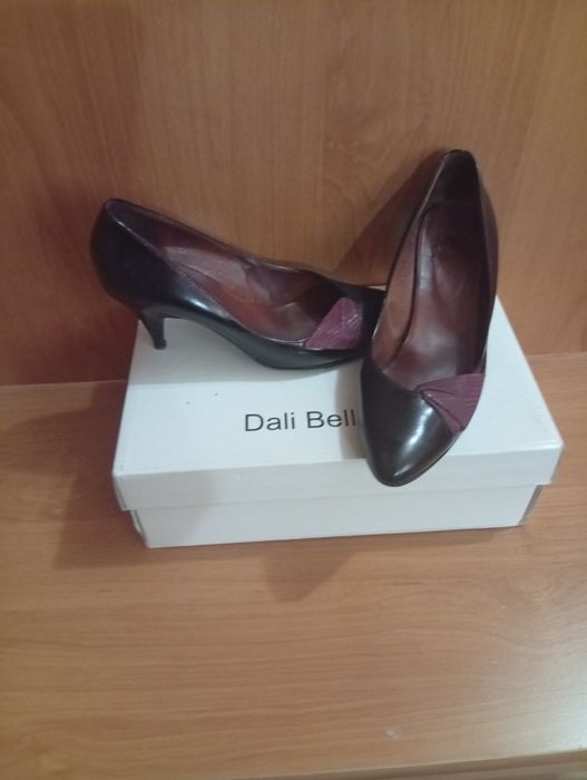 Женская обувь . Размер 37