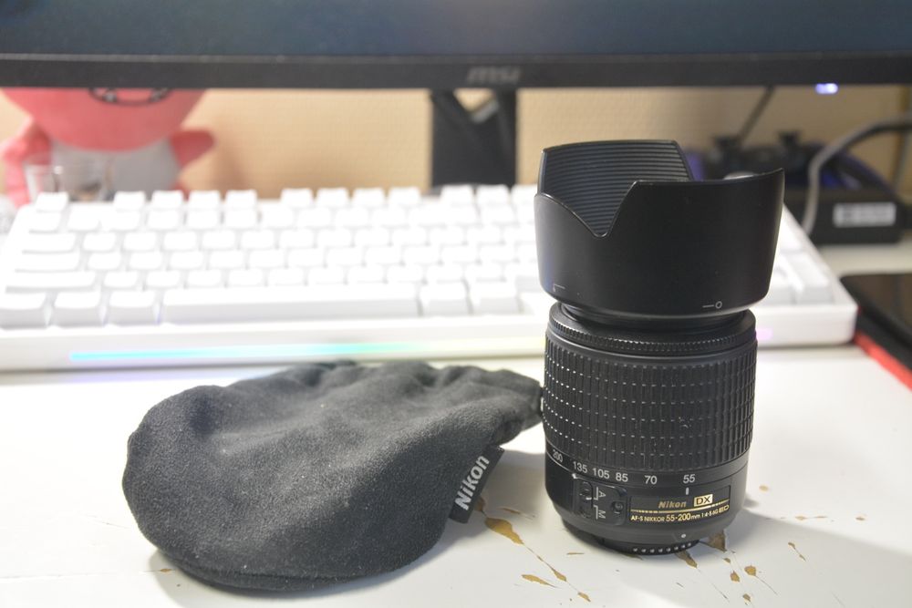 Объектив Nikon 55-200 + набор