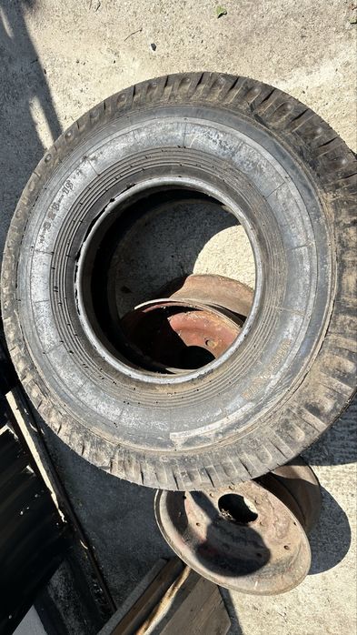 Anvelope stivuitor 825 x 15