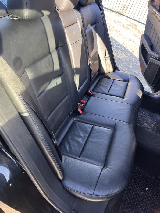 Кожен салон с подгряване Мерцедес E - клас W212 седан