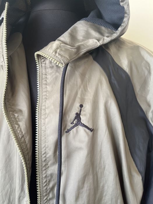 Jacheta Jordan , autentica , impecabila