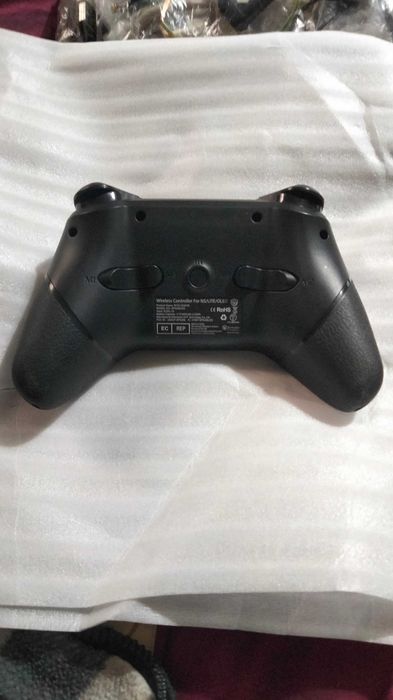 Controler Nintendo Switch negru pentru versiunea 1 sau 2 wireless