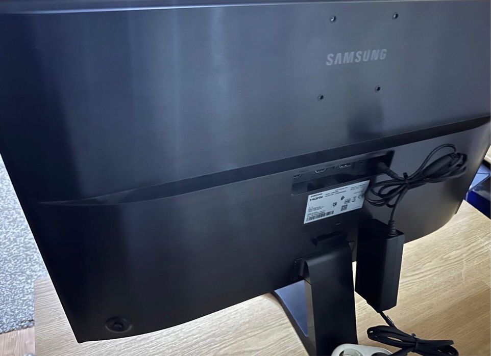 Monitor LED Samsung Gaming LU28E590DS 28 inch 4K