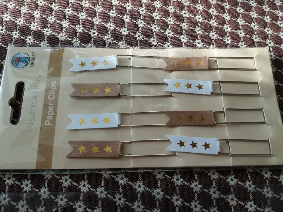 Скрапбукинг: брадсы, декоративные скрепки