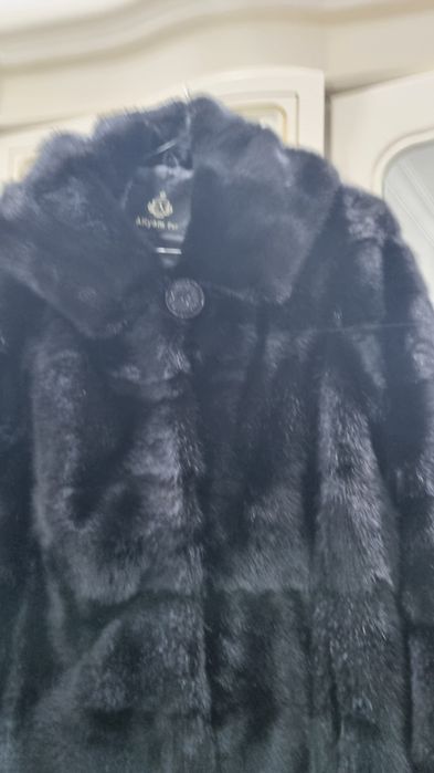 Шуба норковая натуральная.