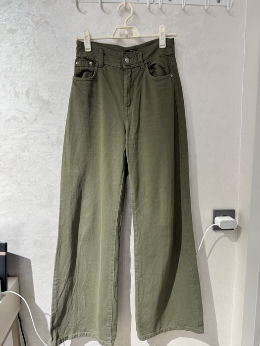 джинсы прямые Bershka